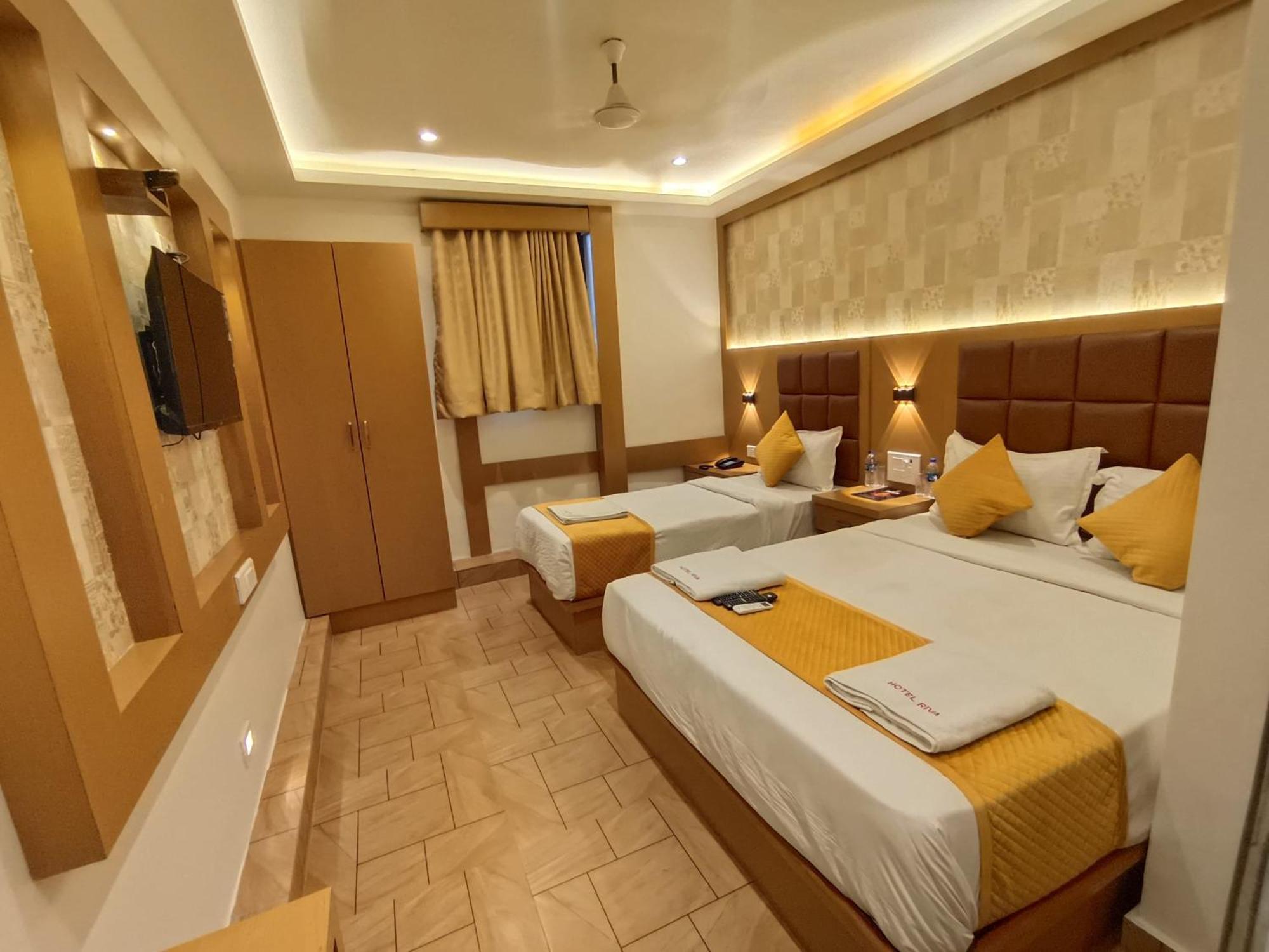 Hotel Riva International Goregaon- Near Nesco Мумбаї Екстер'єр фото