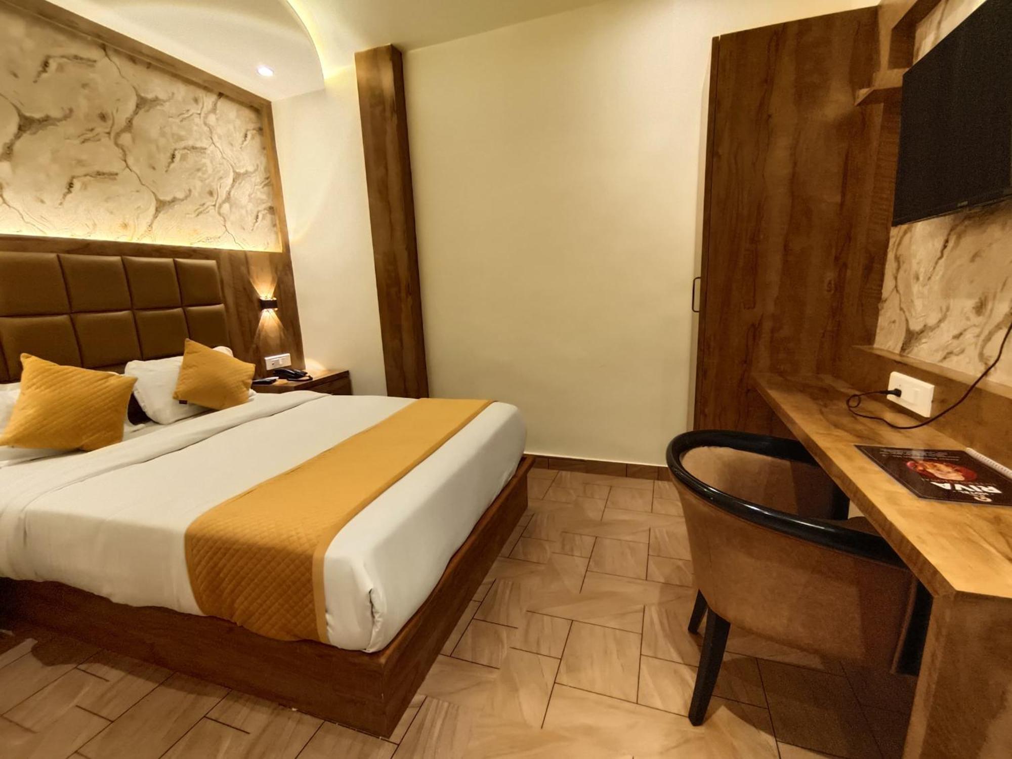 Hotel Riva International Goregaon- Near Nesco Мумбаї Екстер'єр фото